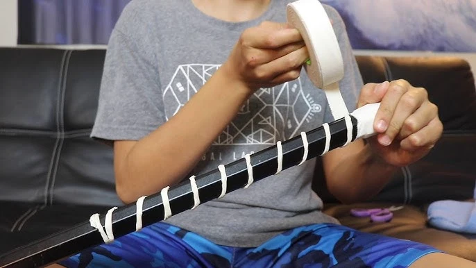 How to Tape a Lacrosse Stick Just Right The Standard Wrap